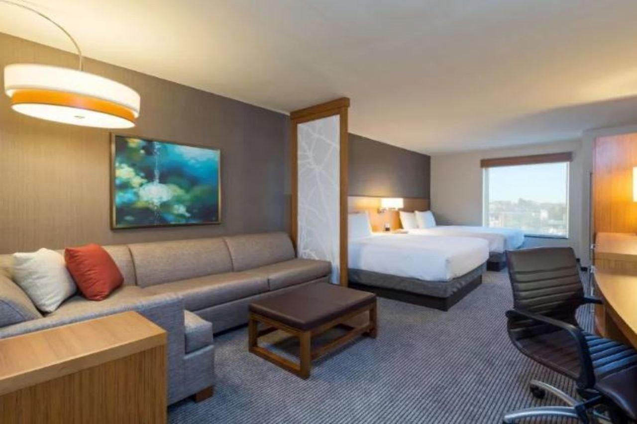 Hyatt Place Nashville Downtown מראה חיצוני תמונה